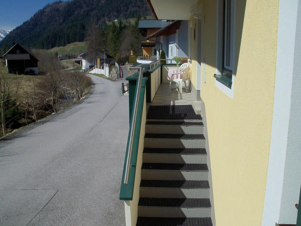 Haus Mary Lägenhet Rußbach am Paß Gschütt Exteriör bild